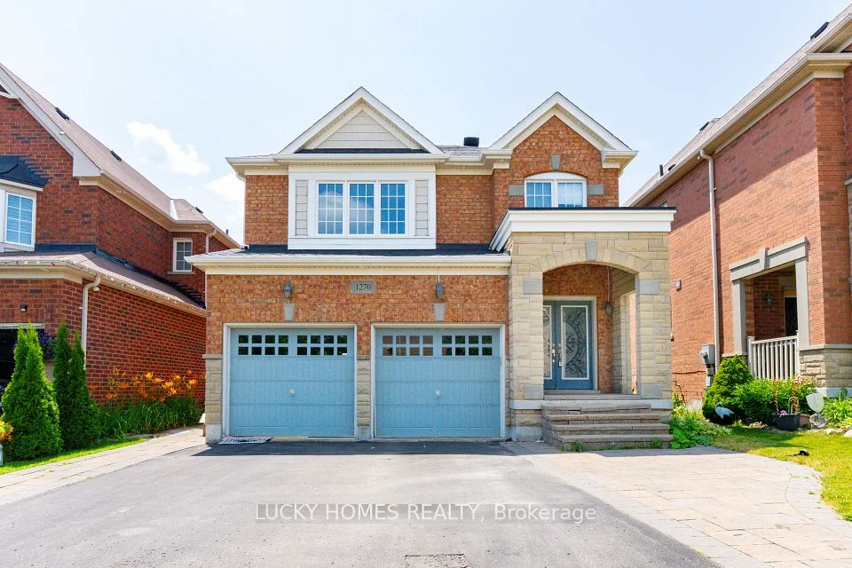 1270 Harlstone Crescent (Main+ 2nd floor), Oshawa, ON L1K 0N5