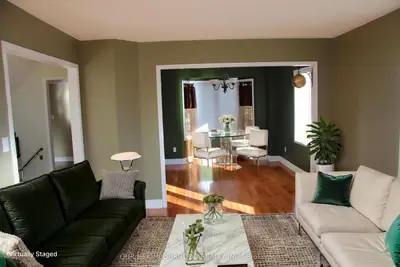 Att/Row/Townhouse in Pickering
