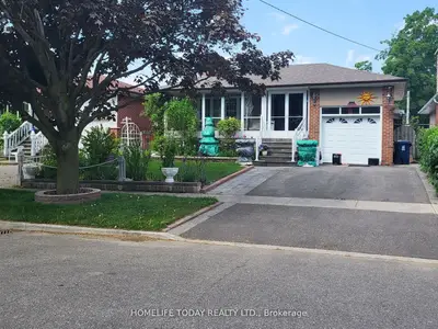 Detached in Toronto