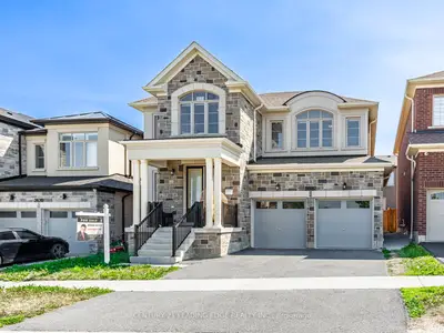 Detached in Pickering