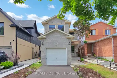 Detached in Pickering