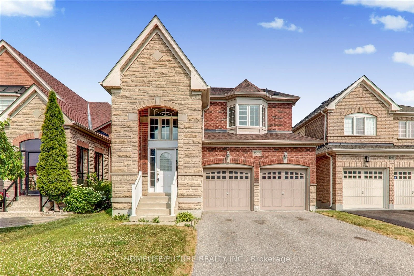 1567 Frolis Street, Oshawa, ON L1K 0L2