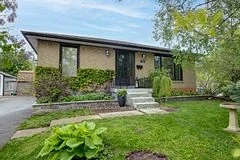 1451 Lakefield Street, Oshawa, ON L1J 3Z3