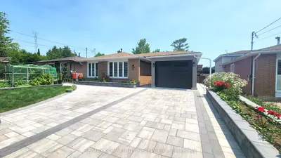 Detached in Pickering