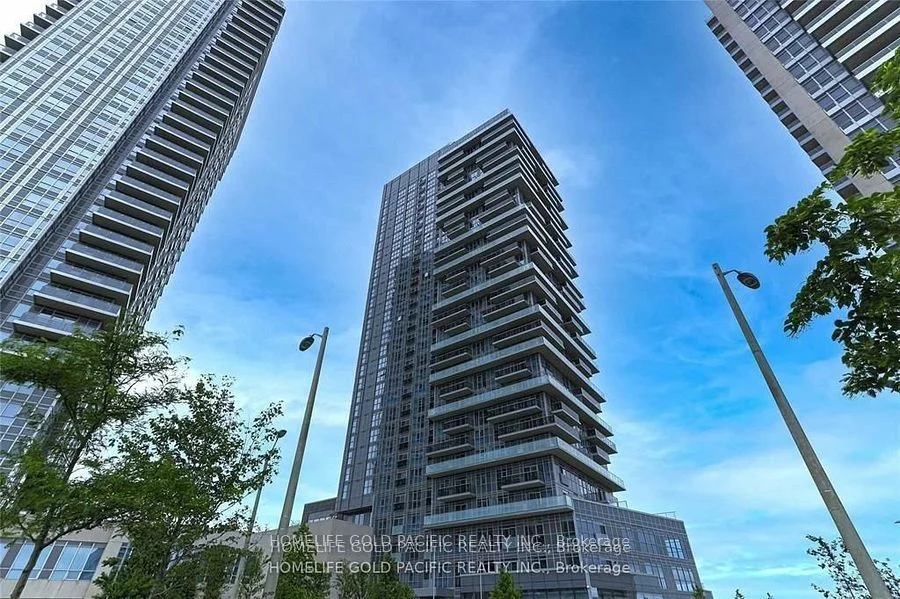 225 Village Green Square 2105, Toronto E07, On M1s 0n4