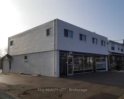 Lower Level in Oshawa