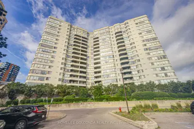 Condo Apartment in Toronto