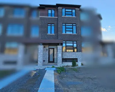 Att/Row/Townhouse in Pickering
