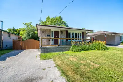 Detached in Oshawa