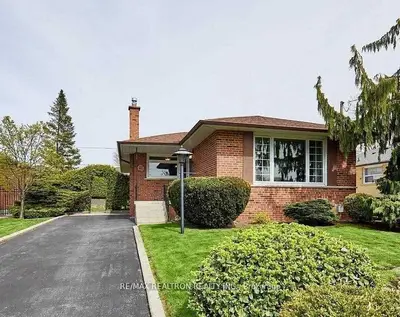Detached in Toronto