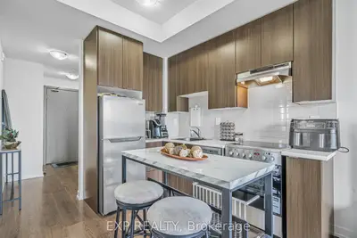 Condo Apartment in Toronto
