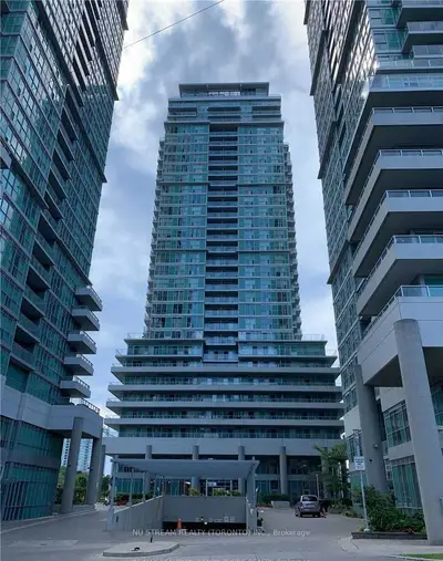 Condo Apartment in Toronto