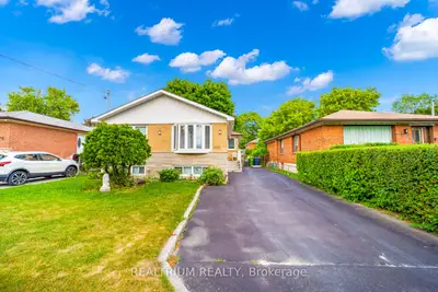 Detached in Toronto