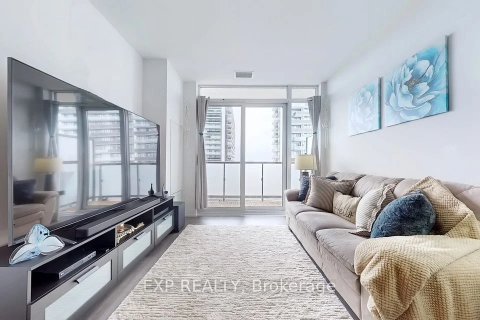 2550 SIMCOE Street N 712, Oshawa, ON L1L 0R5