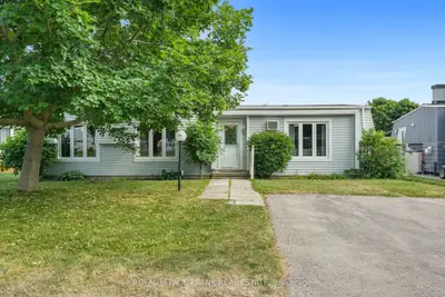 Detached in Clarington