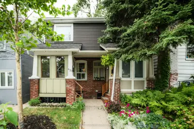 Semi-Detached in Toronto