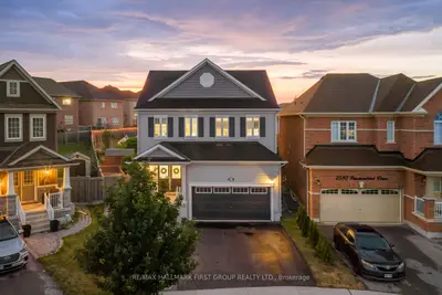 Detached in Oshawa