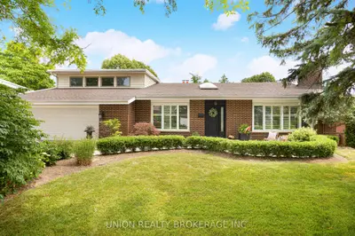 Detached in Oshawa