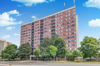Condo Apartment in Toronto