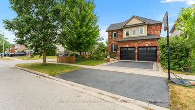 Detached in Clarington