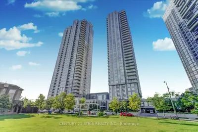Condo Apartment in Toronto