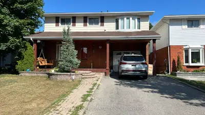 Detached in Oshawa