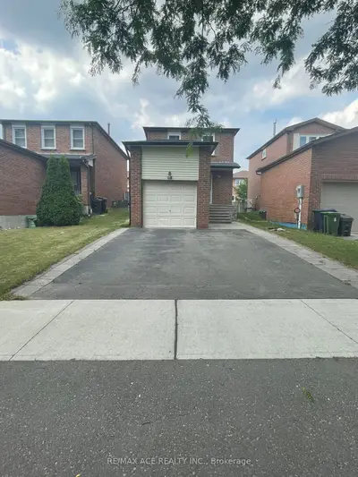 Detached in Toronto