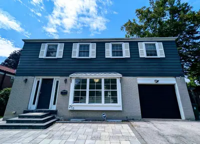 Detached in Toronto