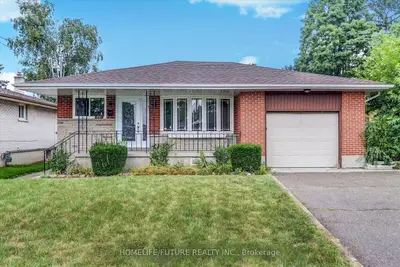 Detached in Oshawa