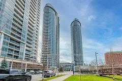 135 Village Green Square 3717, Toronto E07, On M1s 0g4