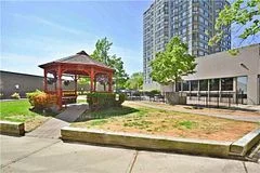 3233 Eglinton Avenue E 709, Toronto E08, ON M1J 3N6