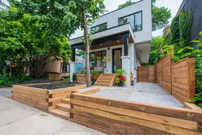 Detached in Toronto