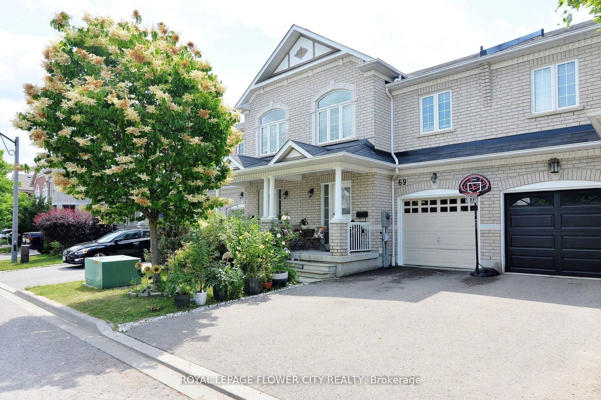 69 Keywood Street, Ajax, ON L1Z 2E4