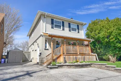 Detached in Oshawa