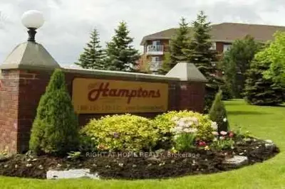 Condo Apartment in Ajax