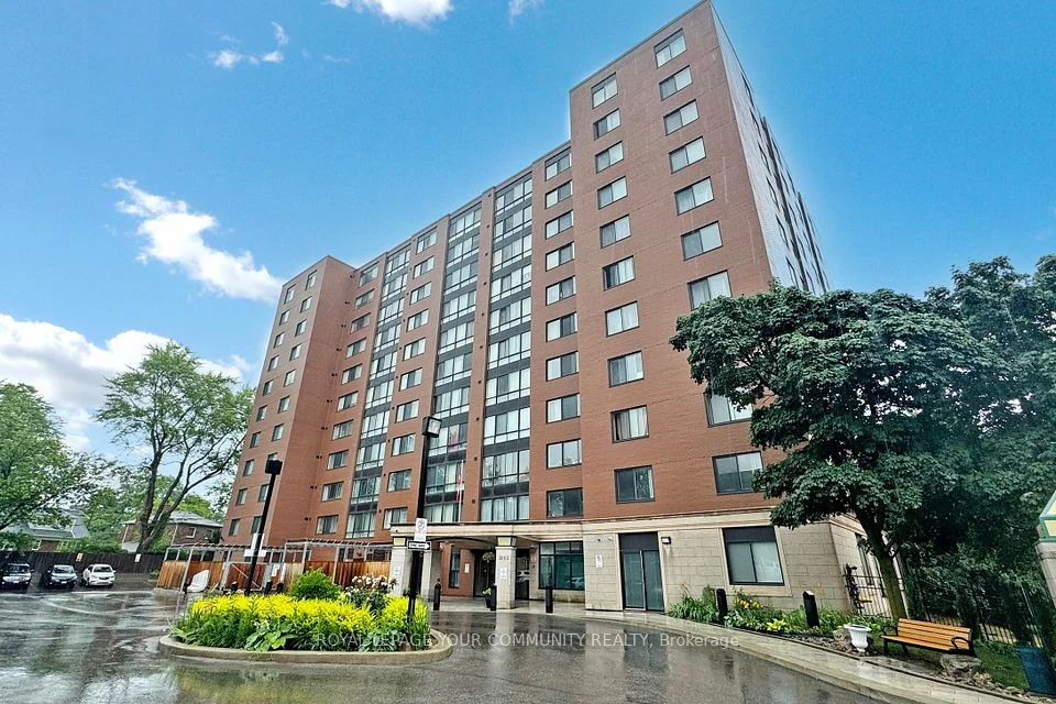 1665 Victoria Park Avenue 806, Toronto E04, ON M1R 5E5