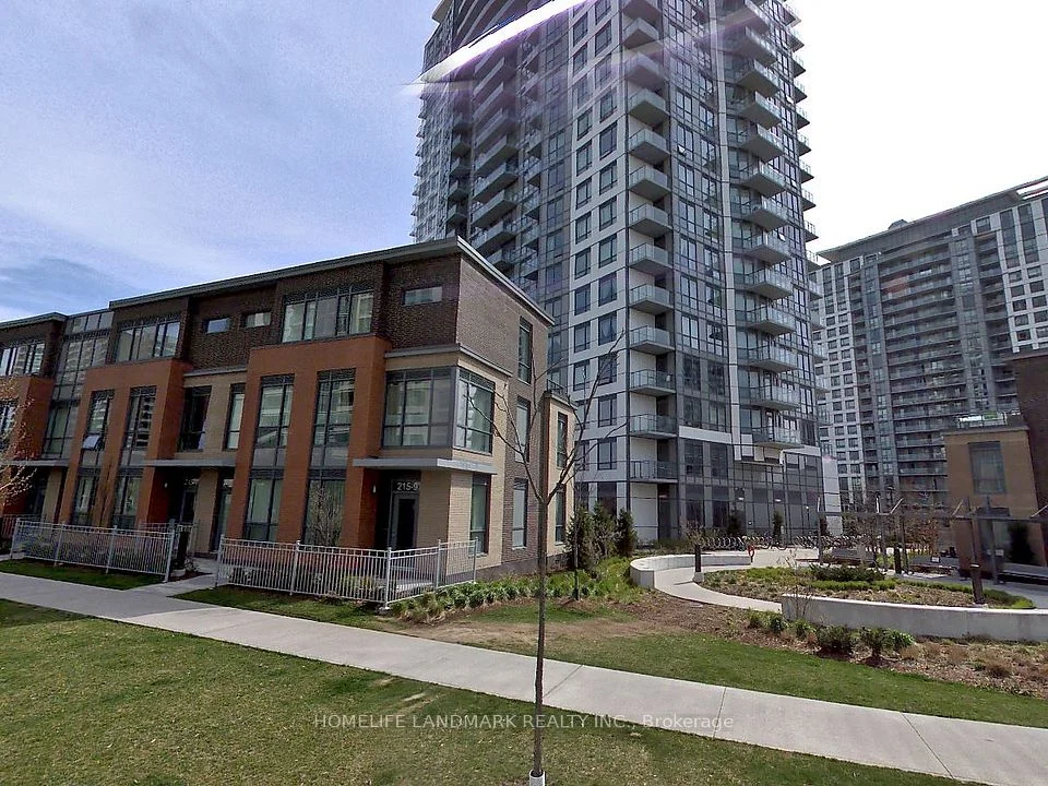 195 Bonis Avenue 1605, Toronto E05, ON M1T 3W6