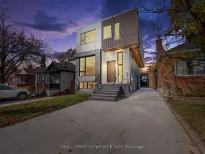 Detached in Toronto