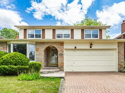 Detached in Toronto