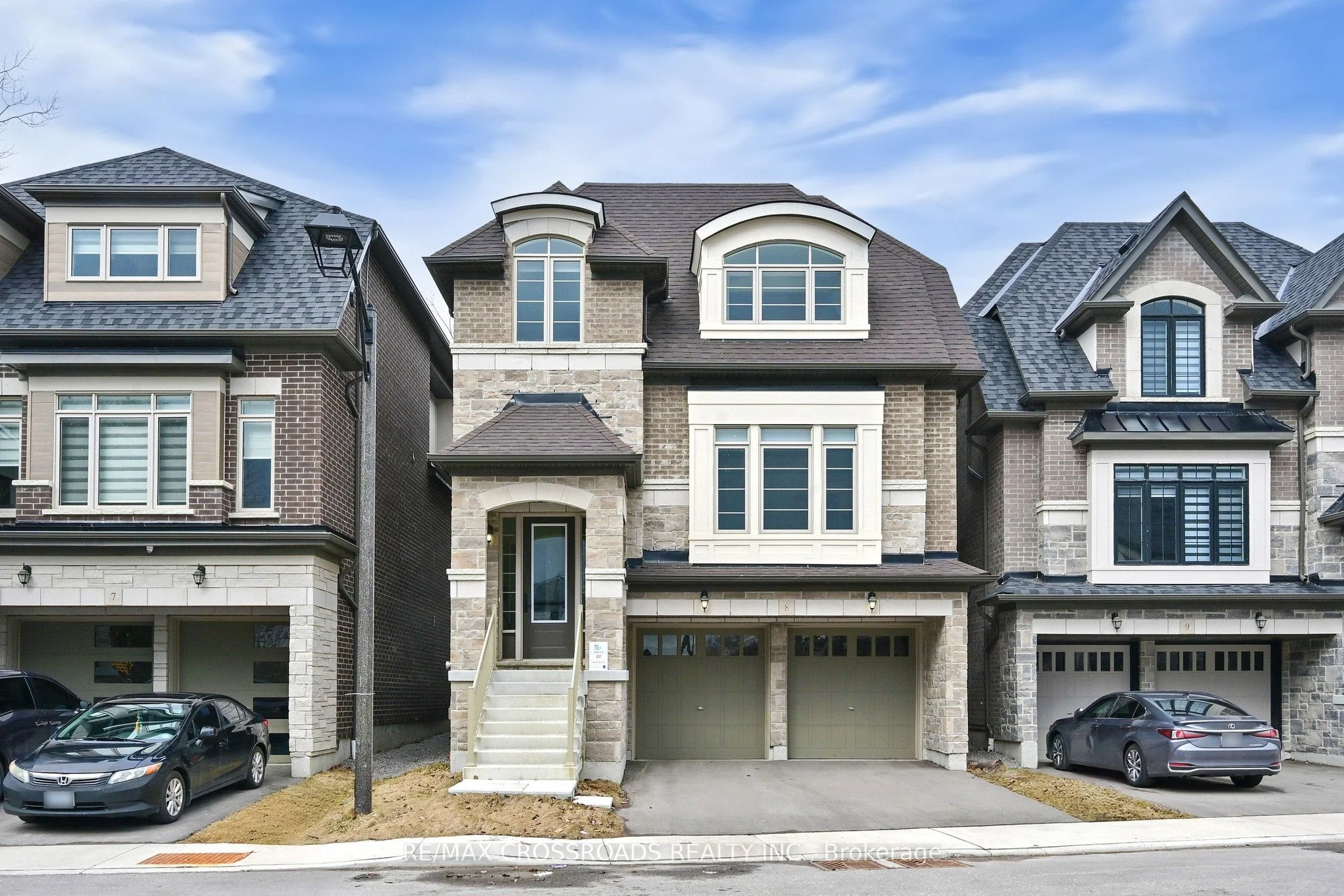 Detached in Pickering