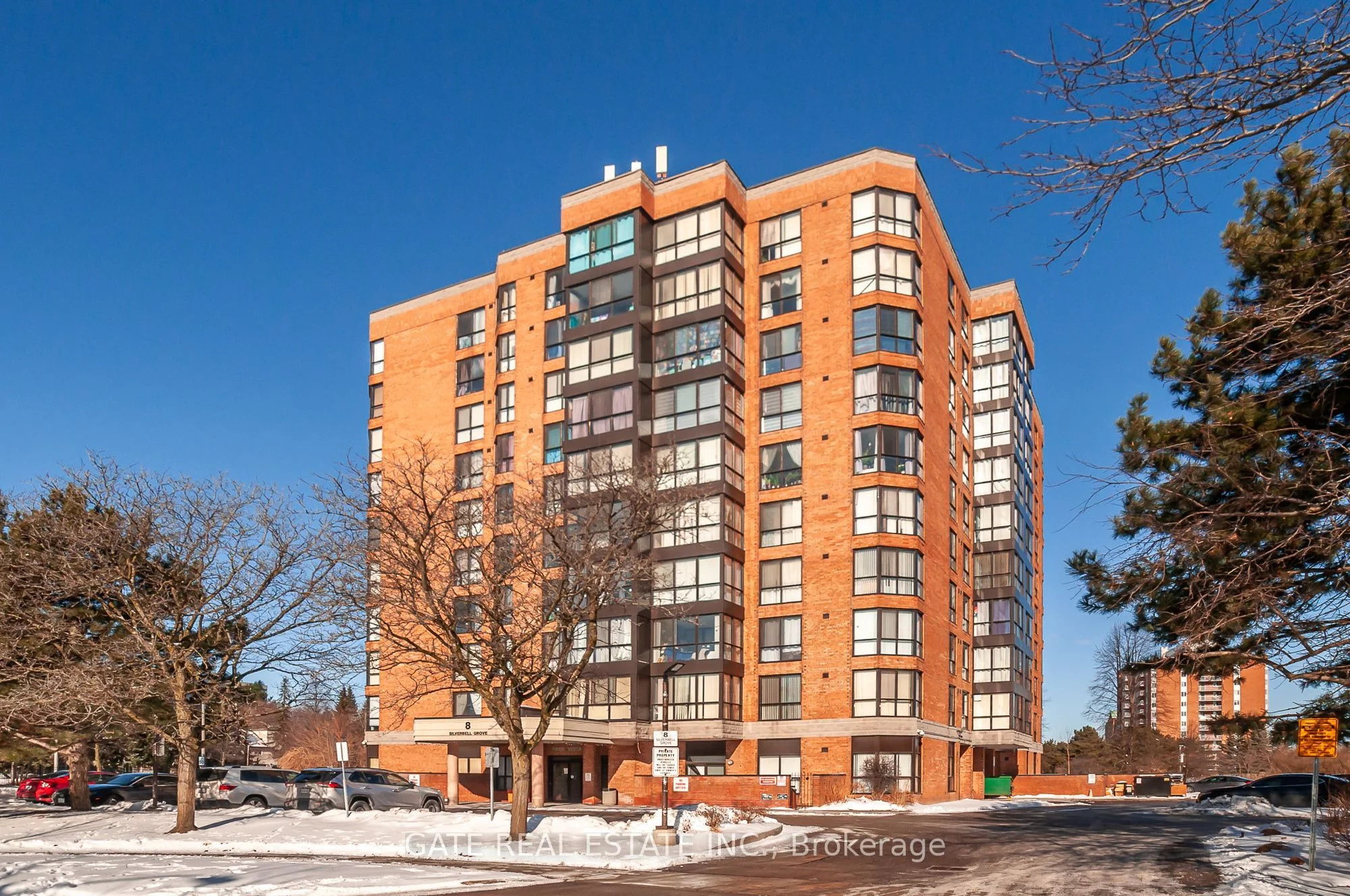 Condo Apartment in Toronto