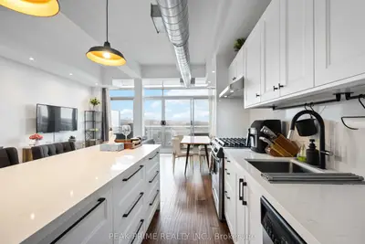Condo Apartment in Toronto