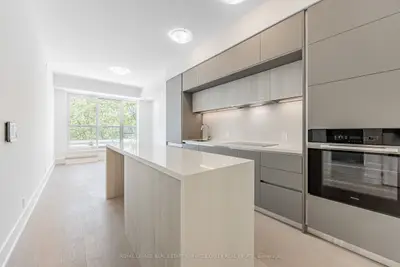 Condo Apartment in Toronto