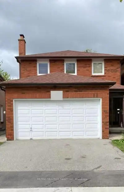 Detached in Toronto