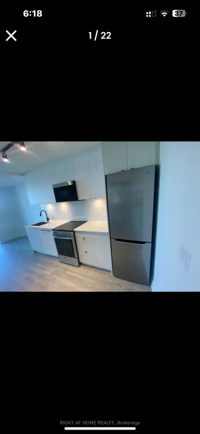 Condo Apartment in Toronto