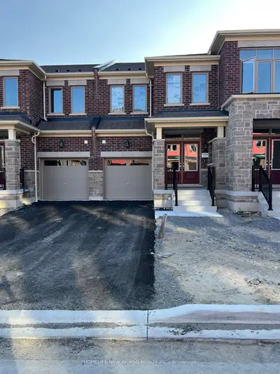 Att/Row/Townhouse in Pickering