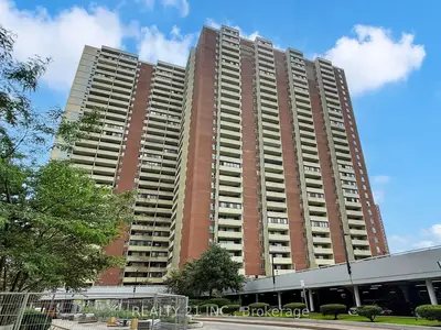 Condo Apartment in Toronto