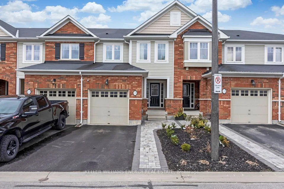 1640 Grandview Street N 30, Oshawa, ON L1K 0S6