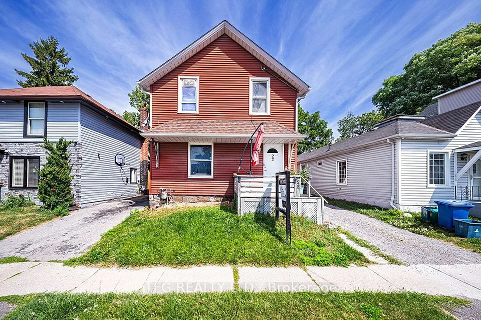 22 Brock Street E, Oshawa, ON L1G 1R9