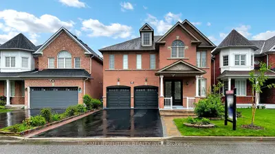 Detached in Toronto